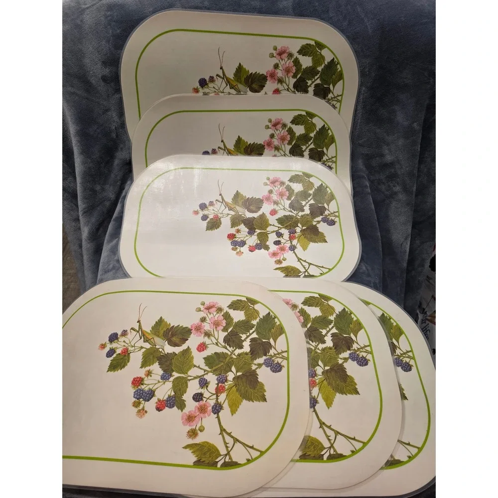 Vintage Angharad Menna design Placemats Set of 6 Strawberry Blackberry Mantis